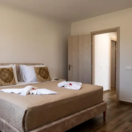 Ceroni * Vlicha (Rhodes)